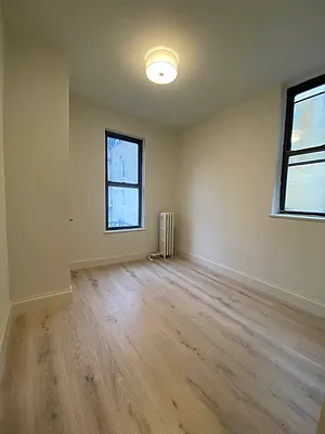 Rented by Peter R. Hungerford, LREB | media 9