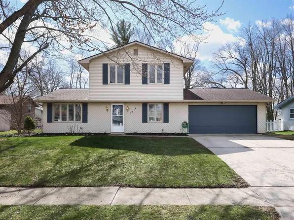 7714 Clover Meadow Dr, Fort Wayne, IN 46815