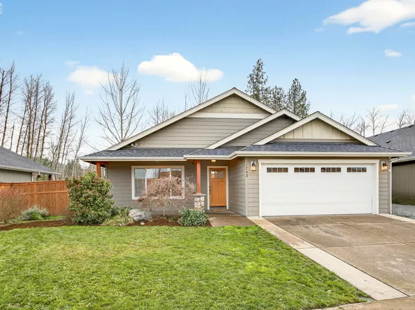 1743 Kellenbeck Ave, Grants Pass, OR 97527