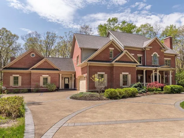 4400 S Inverness Crst, Bloomington, IN 47401