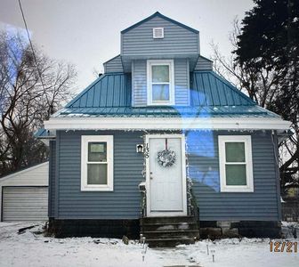 135 Dearborn Ave, Waterloo, IA, 50703