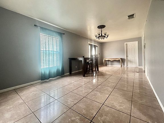 2nd image of 1401 N Alleghaney Ave