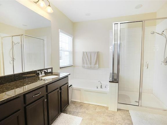 3rd image of 8556 Tavistock Lakes Blvd