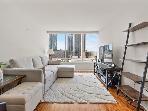 1009 Kapiolani Blvd APT 709, Honolulu, HI 96814