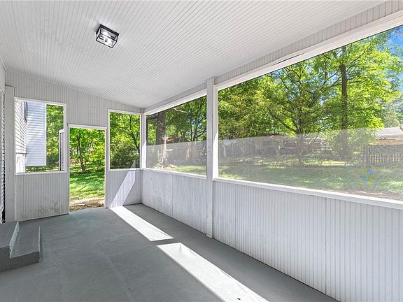 4th image of 1593 Jolly Green Ct