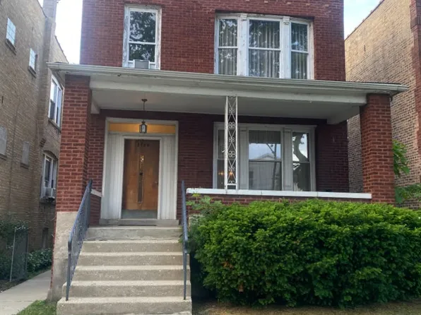 4948 W School St APT 2, Chicago, IL 60641