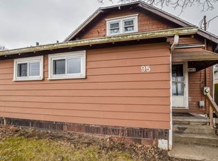 95 Brittain Rd, Akron, OH 44305