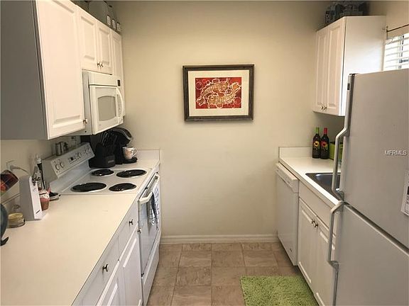 3rd image of 8355 Glenrose Way Unit 111