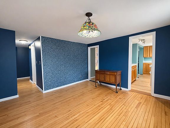 3rd image of 238 Nashua Street