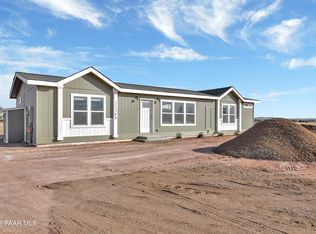 25349 N Mitchell Rd, Paulden, AZ 86334