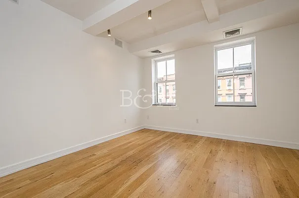 Rented by Brick&Mortar | media 3