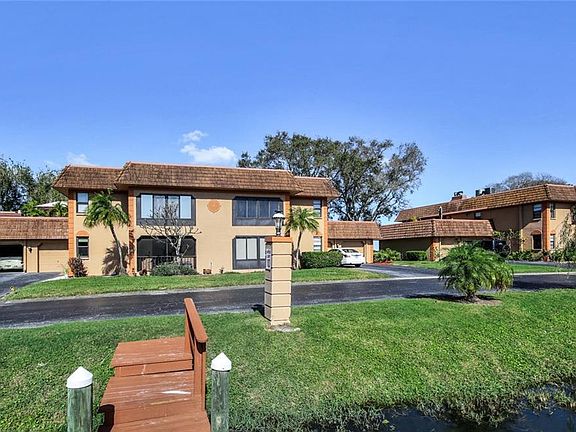 2nd image of 10226 Seminole Island Dr #10226