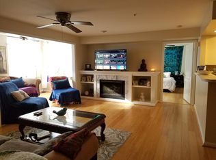 6601 Thackwell Way APT 3F, Alexandria, VA 22315