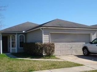 3146 Wavering Ln, Middleburg, FL 32068