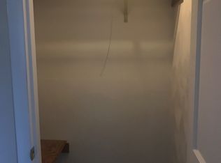 29 Locust Ave #1, Wheeling, WV 26003