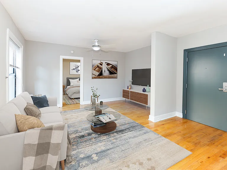 2051 N. Sedgwick — Photo 16