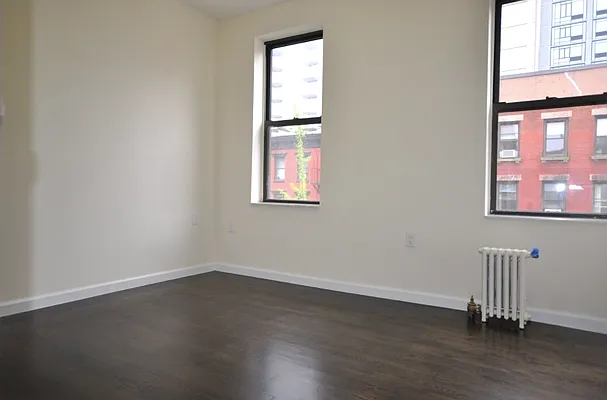 Rented by REAL New York | media 27