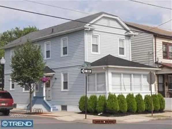 402 Columbus Ave, Trenton, NJ 08629