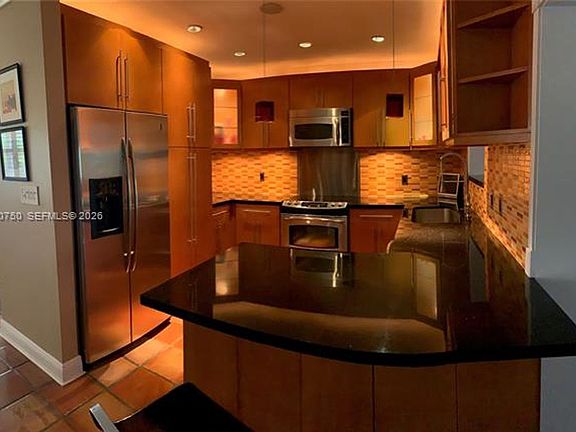 5th image of 10841 SW 67th Dr #0