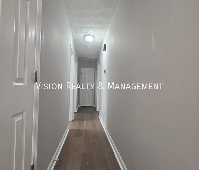 985 S Lassetter Cir — Photo 19