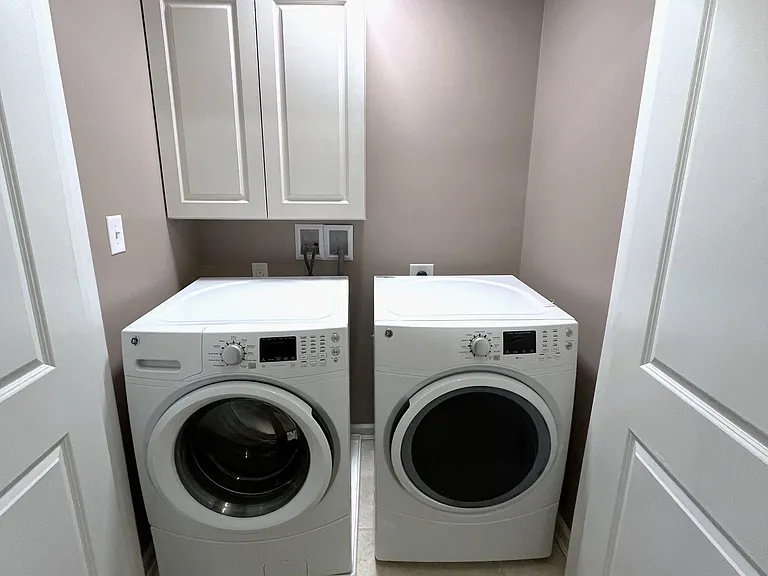447 Toftrees Dr — Photo 15