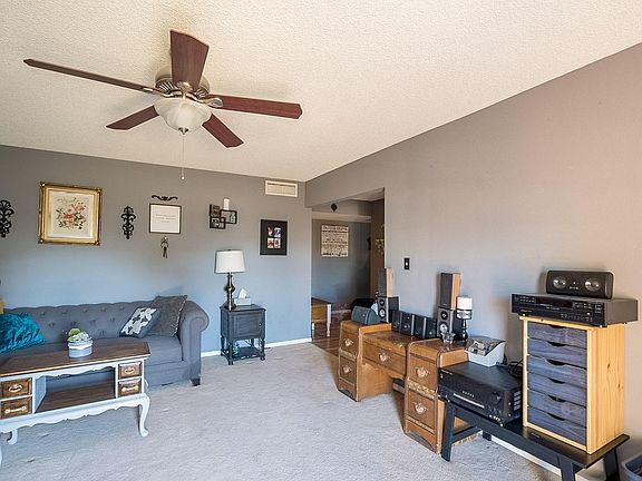 4th image of 4921 W Onyx Ave