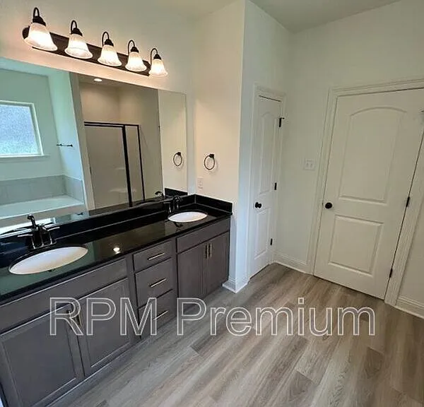 7108 Kenilworth Crossing Ave — Photo 17
