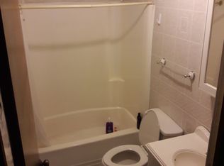 360 Sneed Hill Rd APT B4, Elizabethton, TN 37643