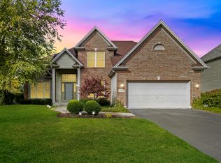 399 Violet Ln, Batavia, IL 60510
