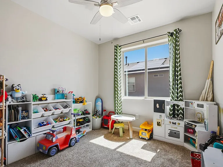 501 Montecito Dr — Photo 20