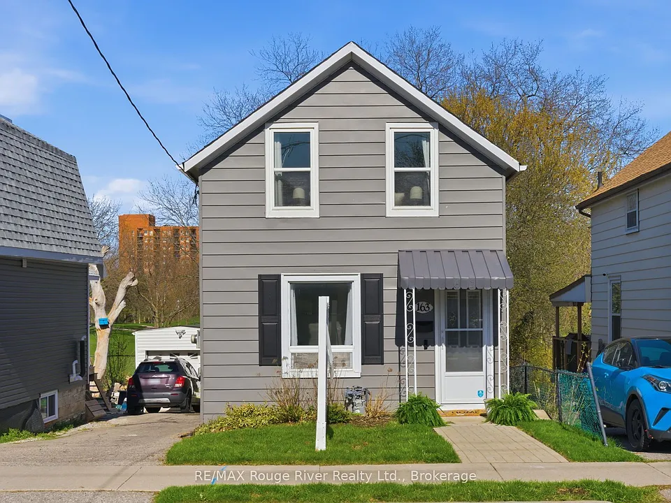 163 Nassau St