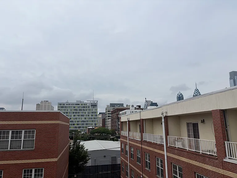 1126 Buttonwood St #C — Photo 14