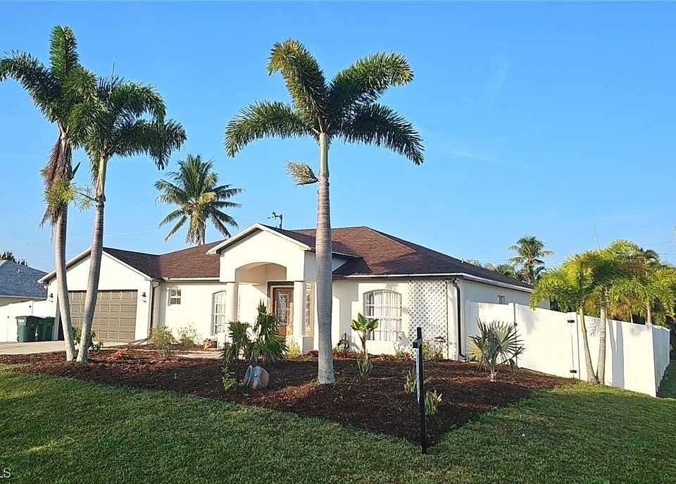 1st image of 702 SW 9th Ave