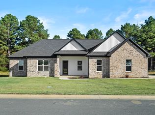 1712 Seattle Slew St, Searcy, AR 72143