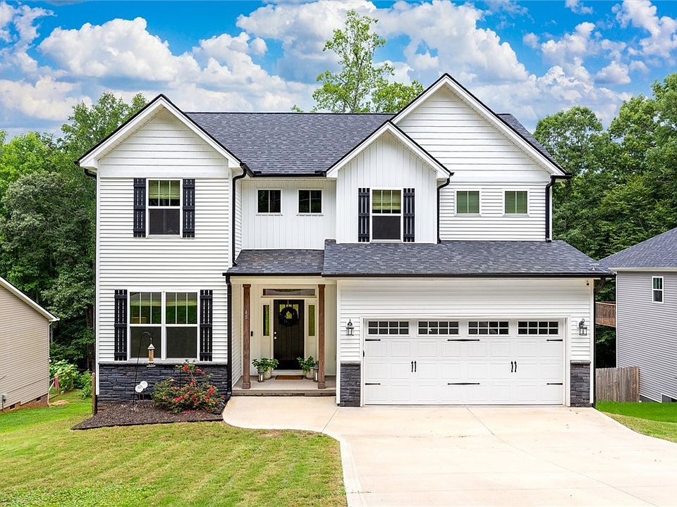 1st image of 48 Cantrell Dr