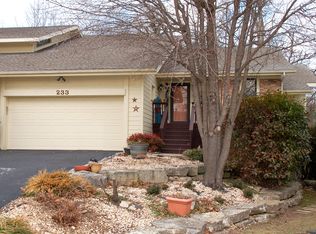233 Devonshire Dr, Branson, MO 65616