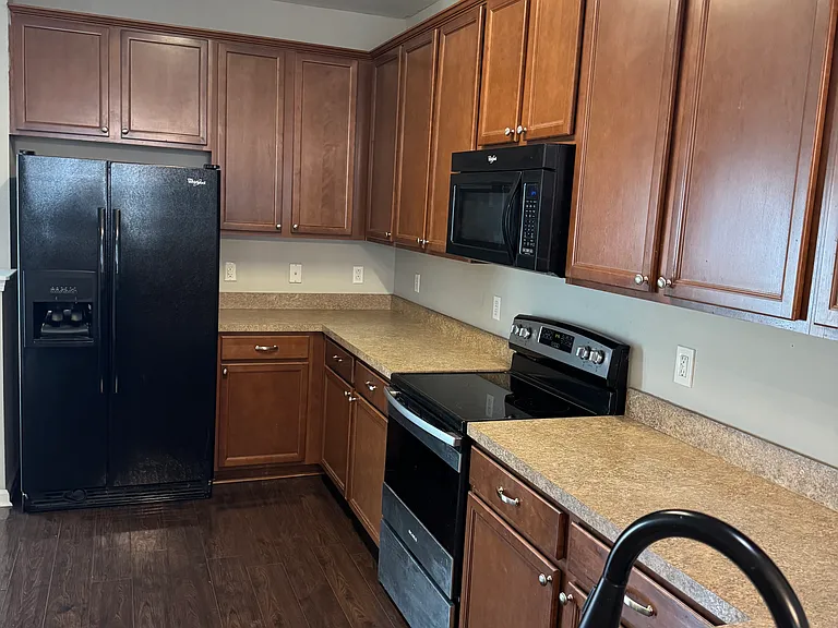 3275 Warm Springs Ln — Photo 4