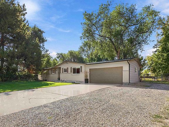 2nd image of 10909 W Estate Dr