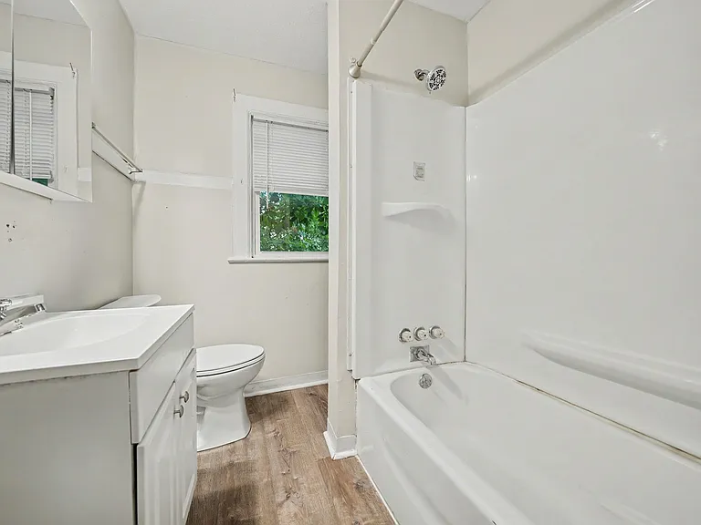 718 California Ave #1 — Photo 6