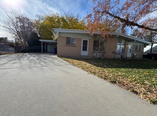 3218 S Verdant Cir, Salt Lake City, UT 84109