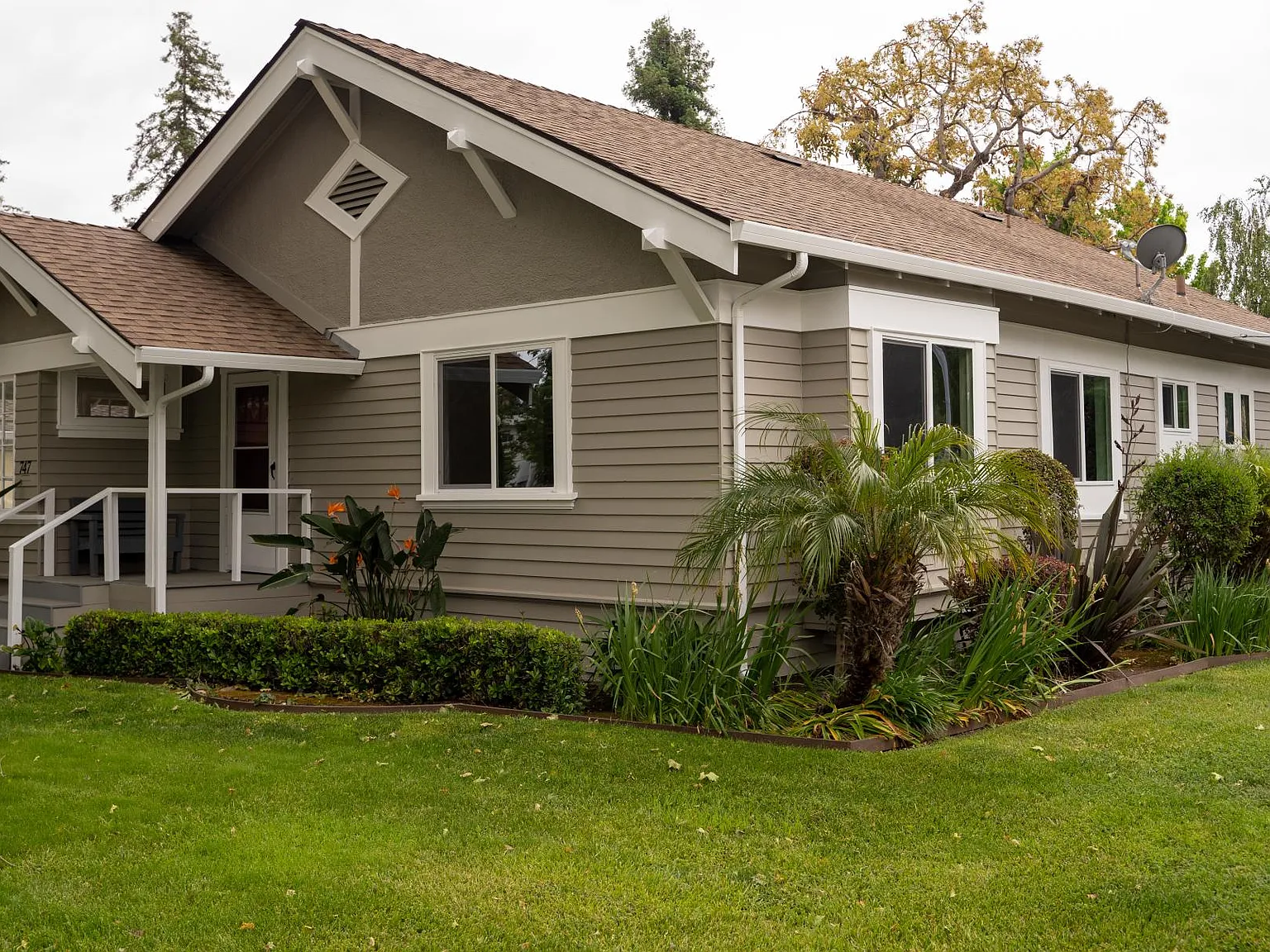 3 bed, 1344 sqft, $3,850 — Photo 3