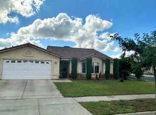 596 Saint Teresa St, Merced, CA 95341