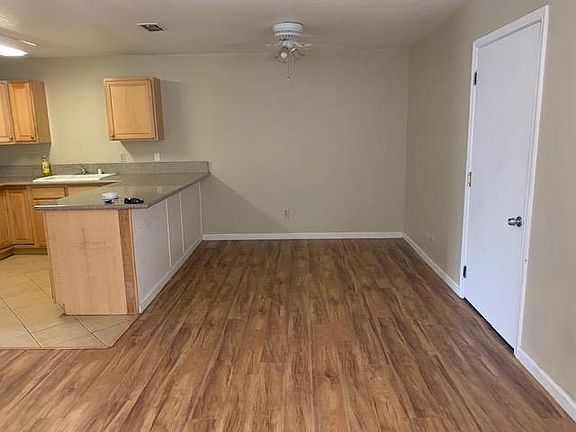 2nd image of 3814 Westporter Dr