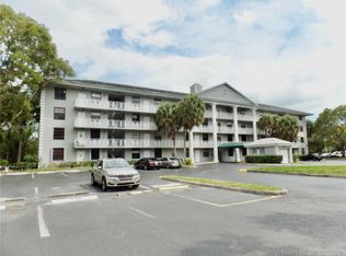 1516 Whitehall Dr APT 202, Davie, FL 33324