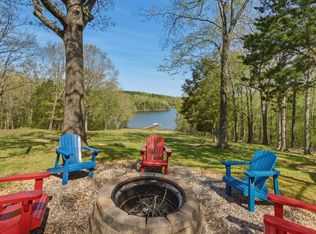 498 Paddle Ln, New Concord, KY 42076