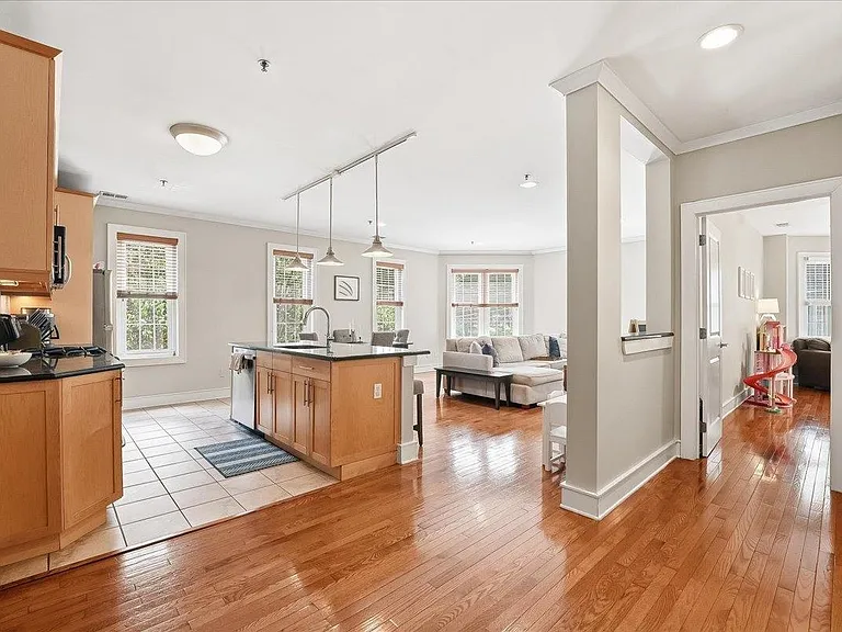 904 Jefferson St #2I — Photo 12