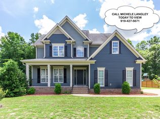 6009 Hunley Dr, Holly Springs, NC 27540