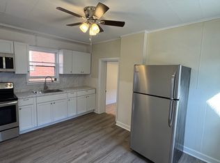 1374 Main St #2, Dubuque, IA 52001