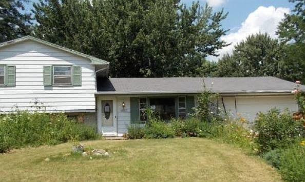 2nd image of 6829 Briarcliff Dr