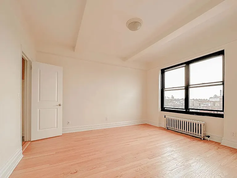 166 2nd Ave #9I — Photo 4